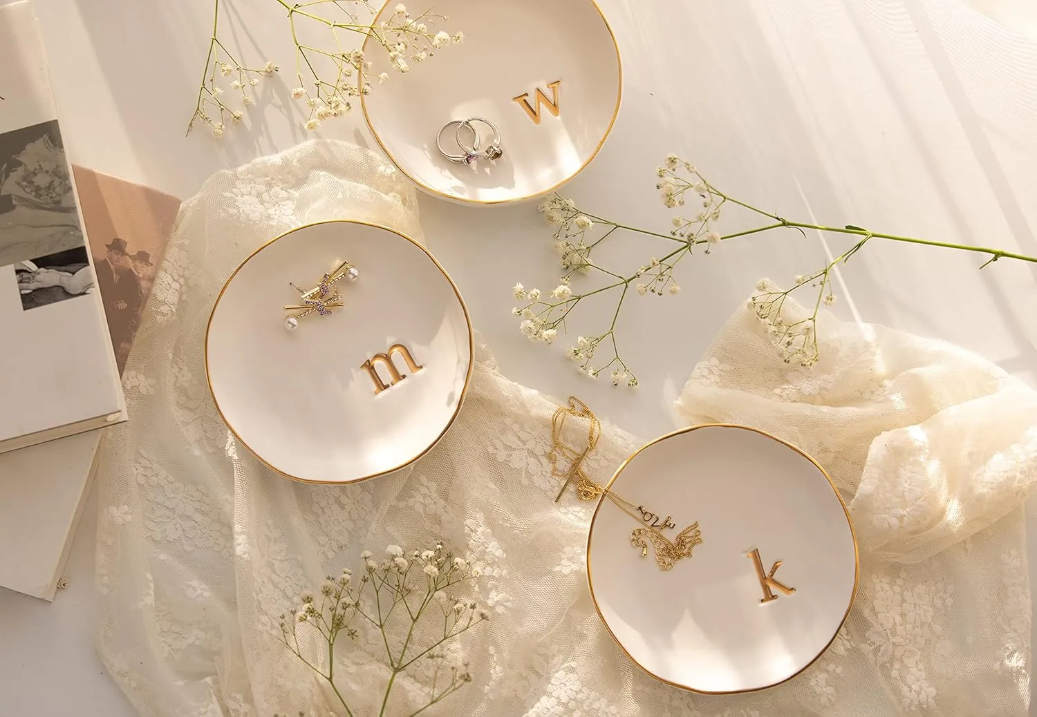 COLLECTIVE HOME - Ceramic Jewelry Tray, Decorative Trinket Dish for Rings Earrings Necklaces Bracelet Watch Keys, Birthday Mother's Day for Women, 4.75", White Surface (E)