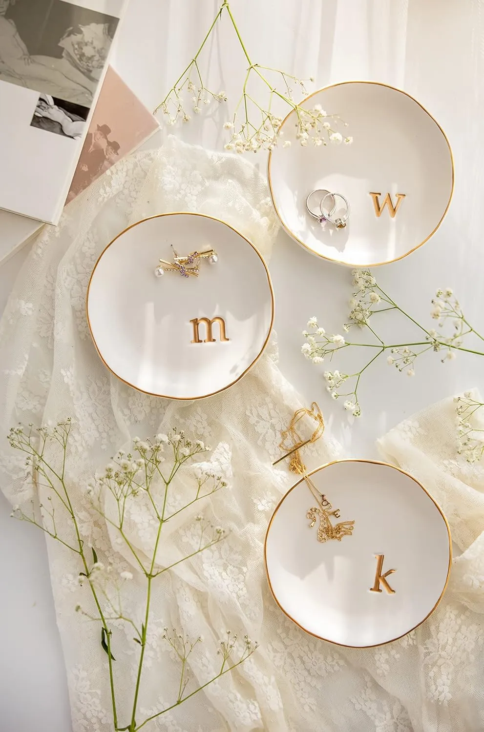 COLLECTIVE HOME - Ceramic Jewelry Tray, Decorative Trinket Dish for Rings Earrings Necklaces Bracelet Watch Keys, Birthday Mother's Day for Women, 4.75", White Surface (E)