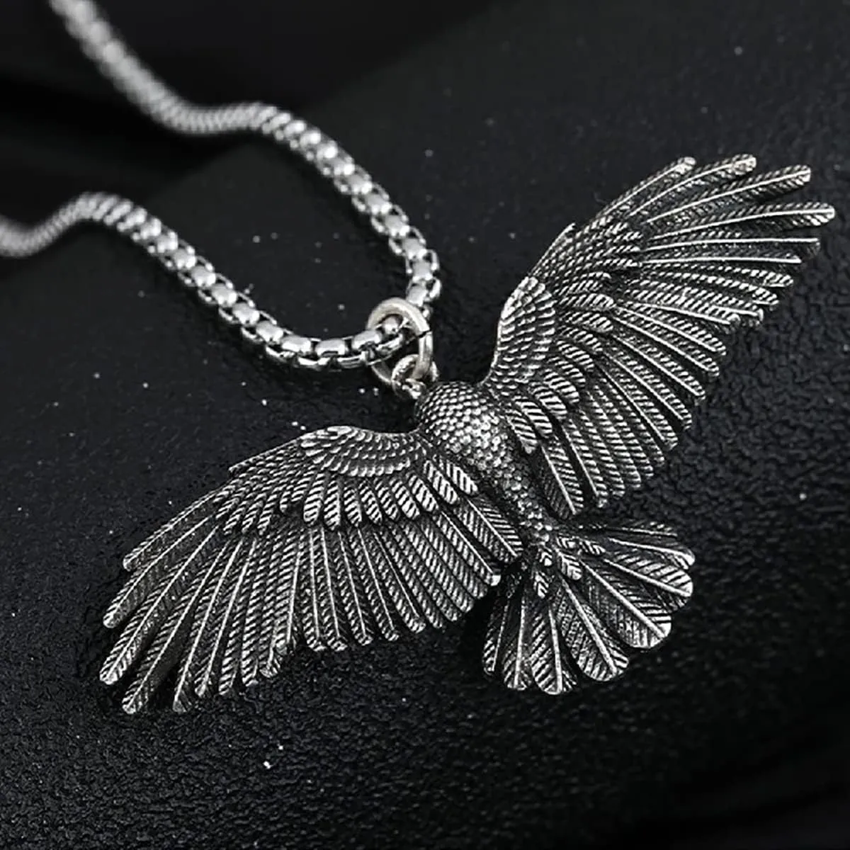 FAZOVIN Animal Necklace Eagle/Frog/Owl/Kitty Cat Pendant wit 23.6 Inch Stainless Steel Chain for Men and Women