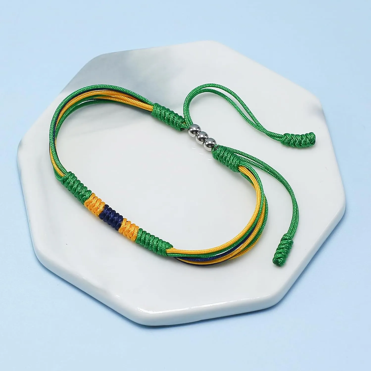 LAMIBEE Brazil Flag Bracelet, Brazilian Proud, Protection and Lucky Surfer String Bracelet, Tibetan Wrist Wrap Bracelet, Boho Style Rope Bracelet for Women, Men, String Thread (Brazil)