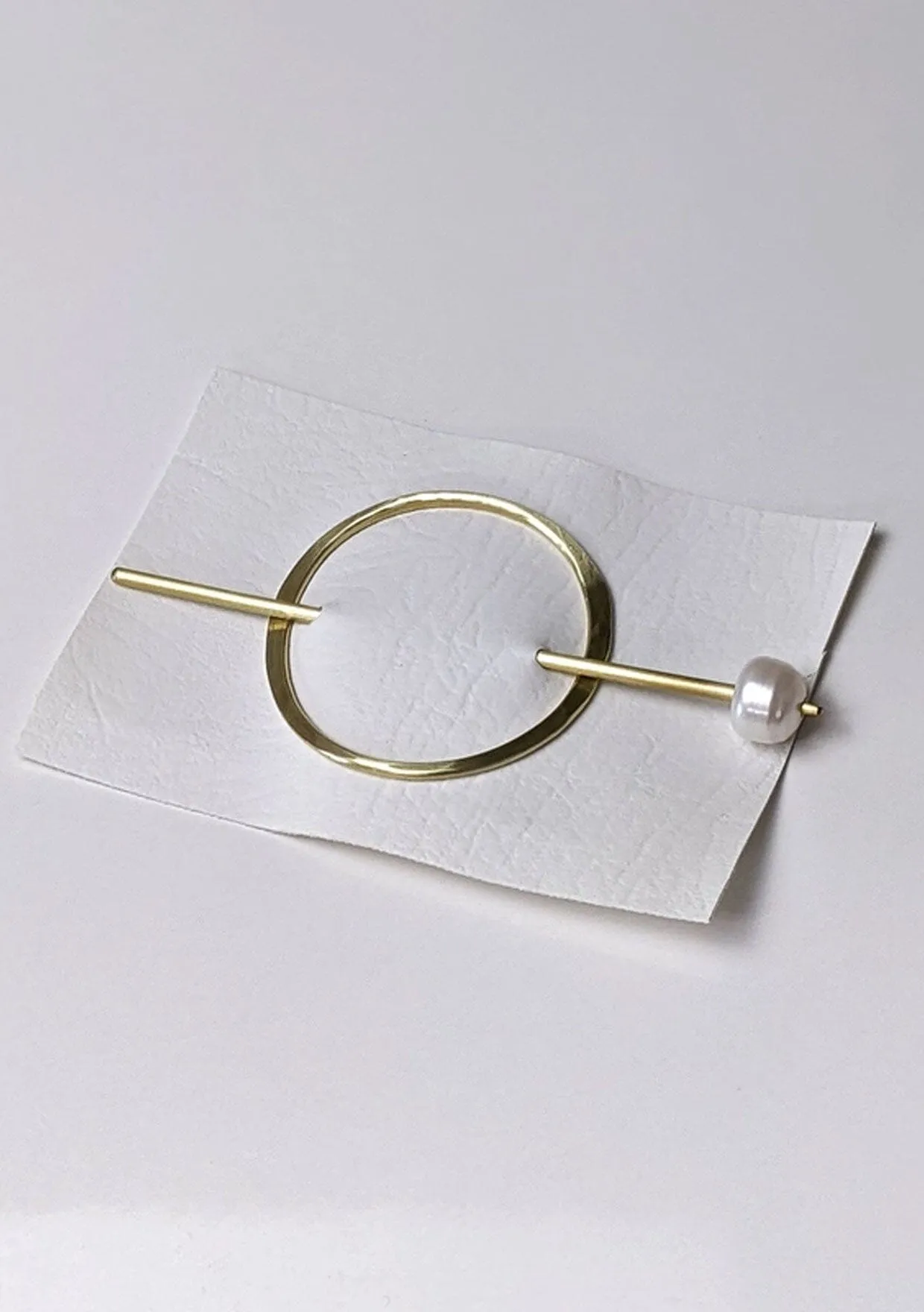 PeLo Modern - Pearl Oval Brass Hair Slide